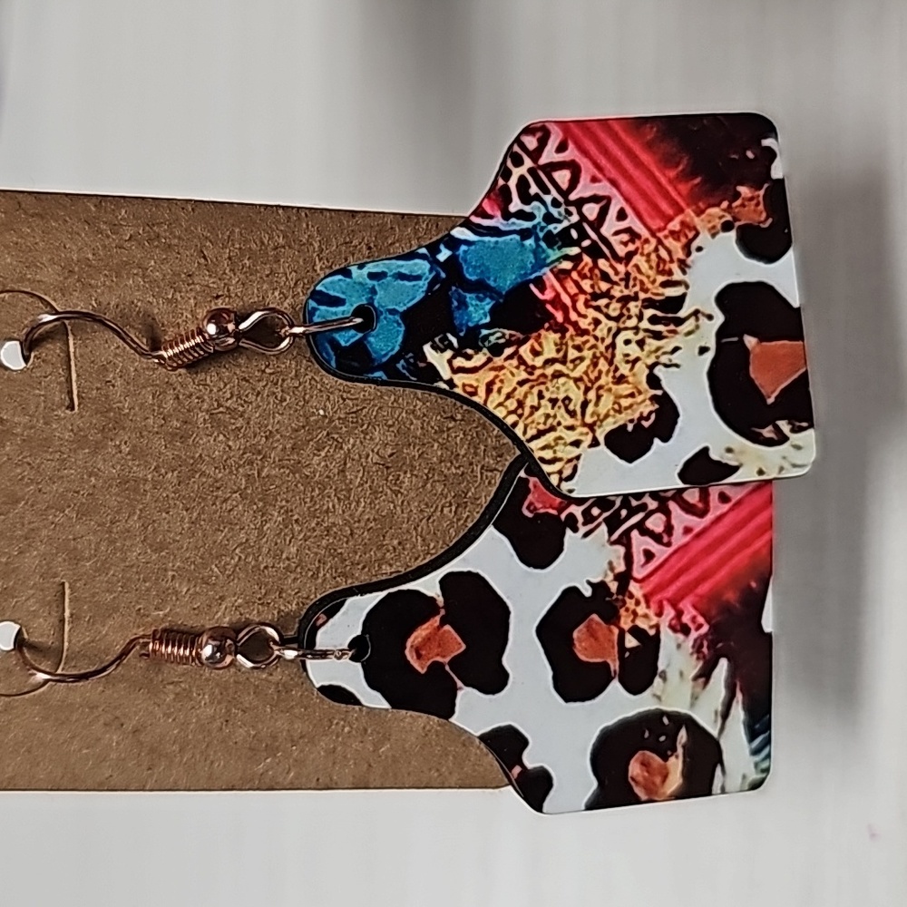Wood cowprint/Aztec earrings NWT